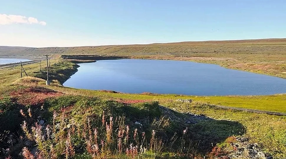 Озеро Могильное — пятиэтажное чудо природы в Арктике