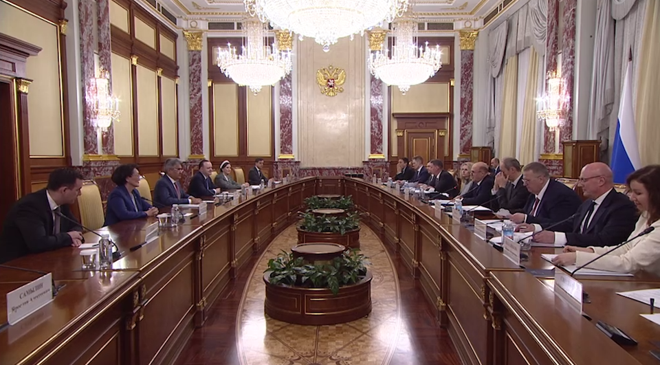    Встреча Михаила Мишустина с депутатами фракции партии "Новые люди" в Государственной Думе. Источник: Скрин с видео government.ru