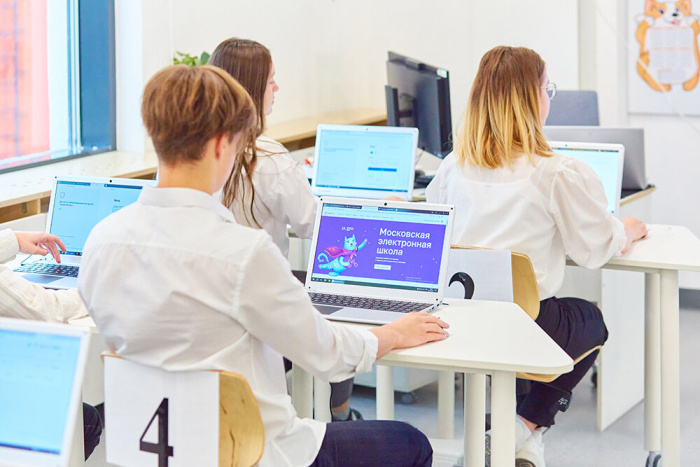    © Источник Фото: mos.ru. Во всех школах страны активно действуют электронные дневники.