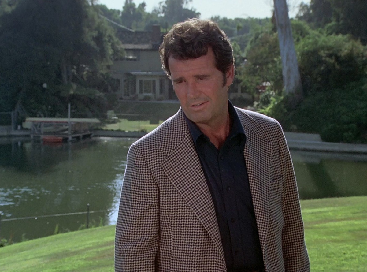 Кадр из оригинального сериала «Досье детектива Рокфорда»Источник: NBC