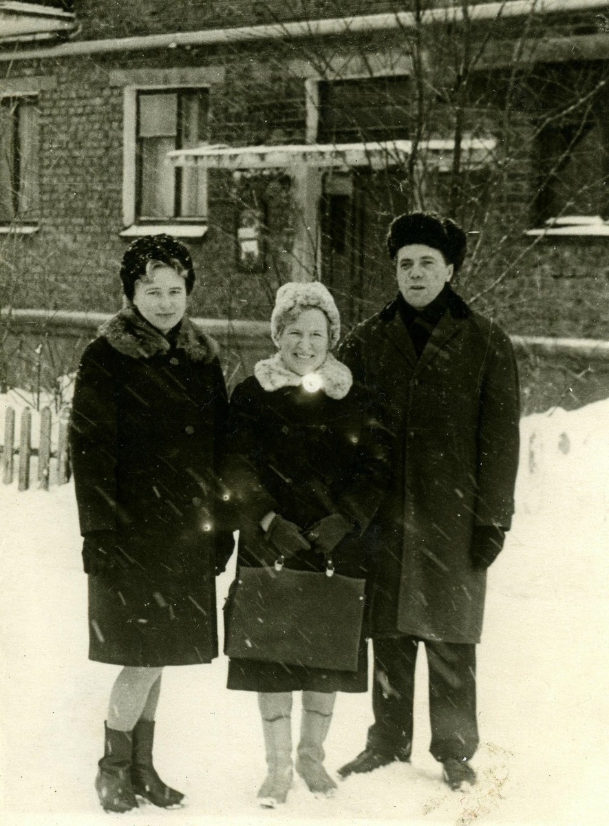    На фото: Краснобровкина, Корякина-Астафьева и Астафьев. Фото: Красноярский краеведческий музей