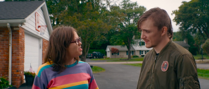 Не смотря на то, что ужин отличается обилием тошнотворных сцен, это на удивление трогательная история о любви двух необчных личностей.Несмотря на то что ужин сопровождается множеством вызывающих отвращение сцен, это удивительно трогательная история о любви двух необычных людей.