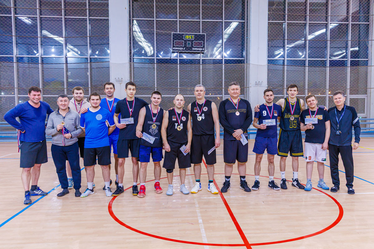    Цех Т-4 стал чемпионом баскетбольного турнира СинТЗ в Каменске-Уральском