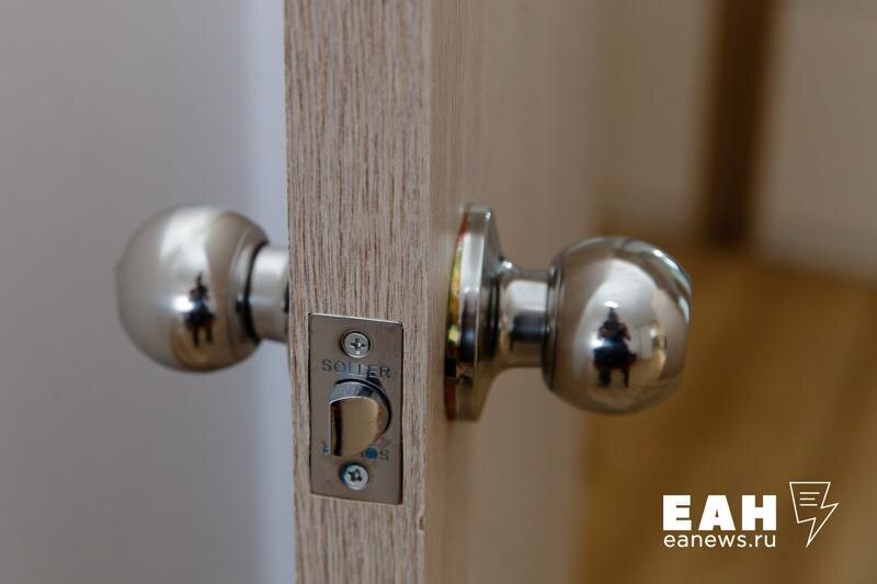 Жительницу Свердловской области наказали за погашение ипотеки деньгами от других кредитов