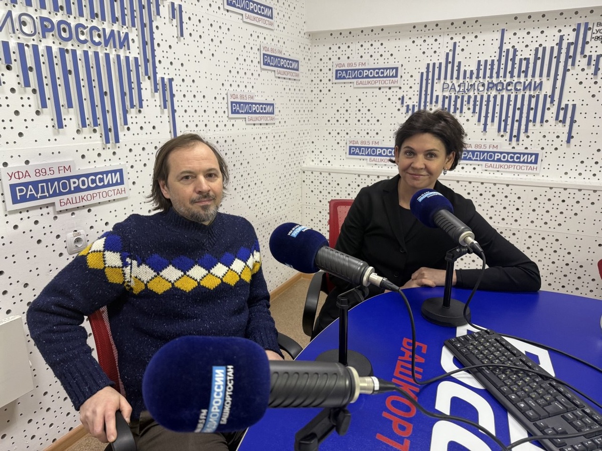    В Уфе открылась выставка «Игра в лоскуты» - вместо масла на холсте художник использует пиксели и ткань