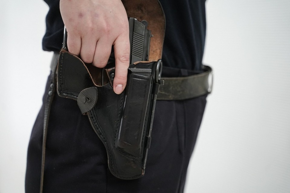    Региональное управление Министерства юстиции РФ объявило закупку на охрану своего административного здания в Железнодорожном районе Самары. Светлана МАКОВЕЕВА