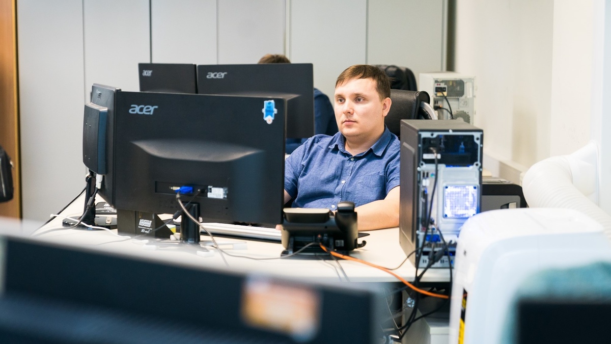    В Югре доля электронных услуг Росреестра достигла почти 80%