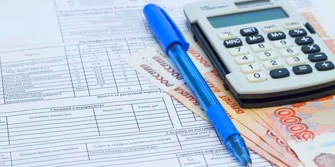 «Когда получила платёжки, волосы дыбом встали!» С чем связан аномальный рост платежей за ЖКХ В России?