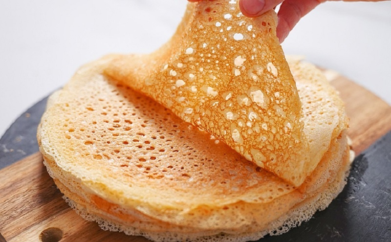 Ажурные блины на дрожжах: рецепт нежности и вкуса, с миллионом воздушных дырочек