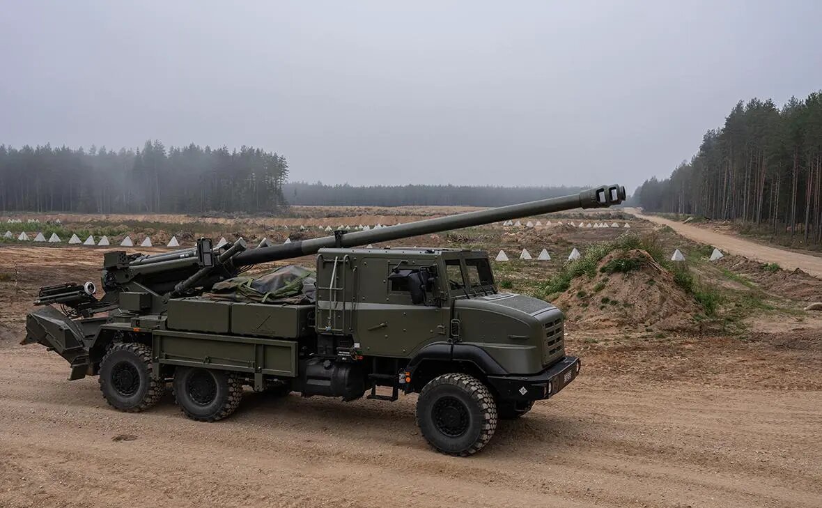    Самоходная артиллерийская установка CAESAR Фото: Carl Court / Getty Images Кира Попова