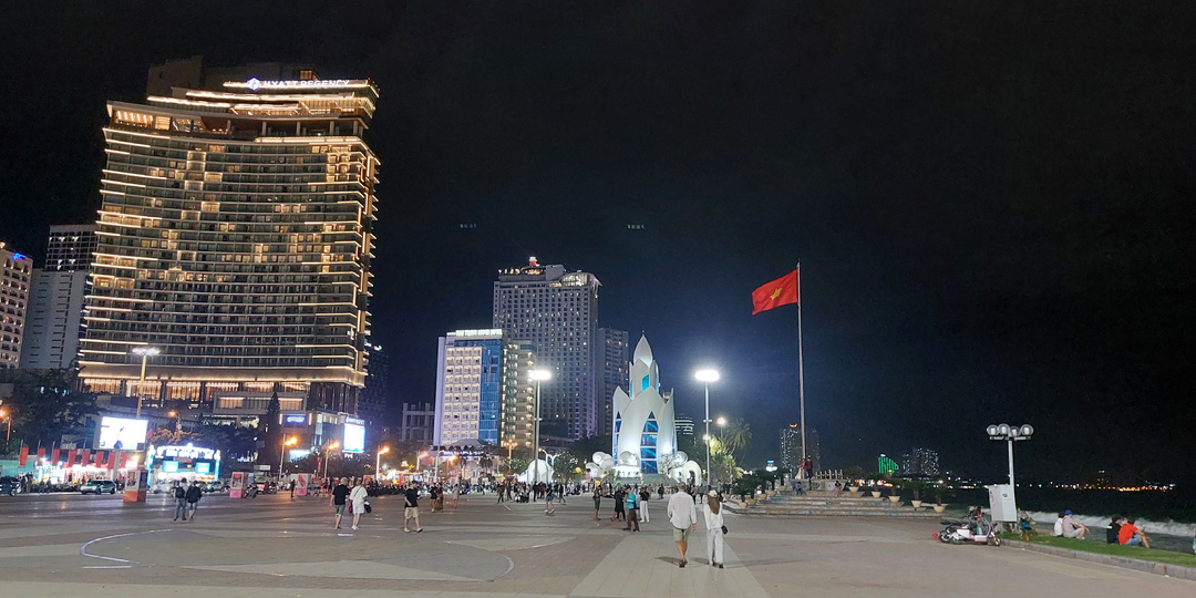 Вьетнам, Нячанг, первый день, точнее - первый вечер