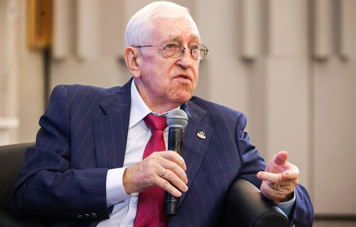    Борис Михайлов  Евгений Мессман/ТАСС