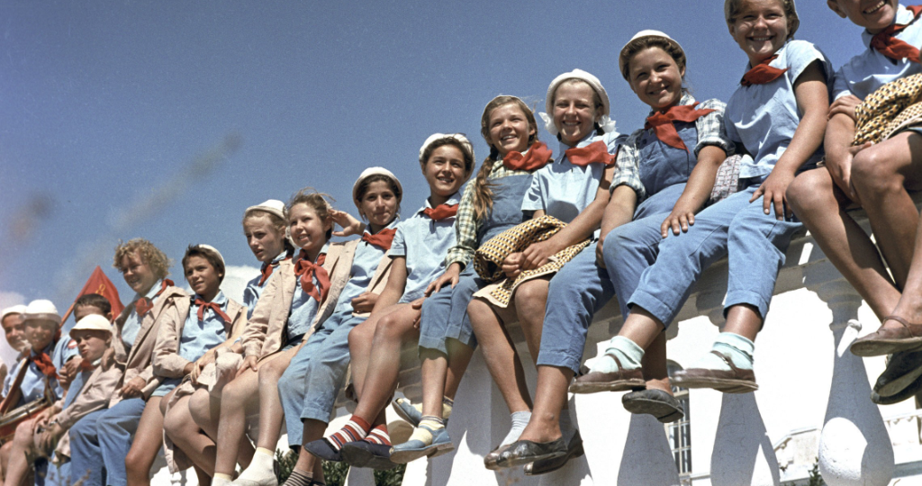 Ошибки воспитания: от Советской строгости к вседозволенности