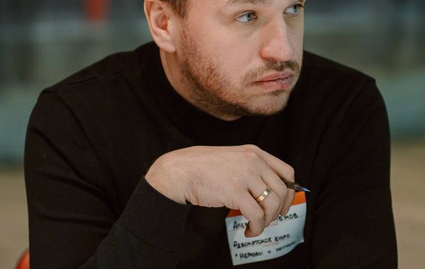 🔍 "Что можно хранить в сейфе, а что нельзя