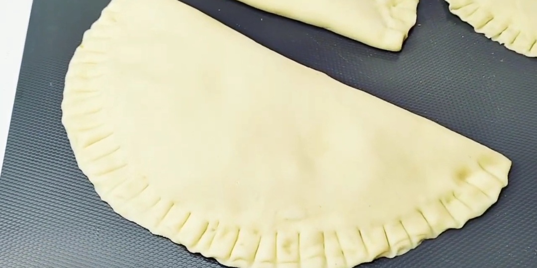 Чебуреки с мясом классическое тесто без кипятка🥟