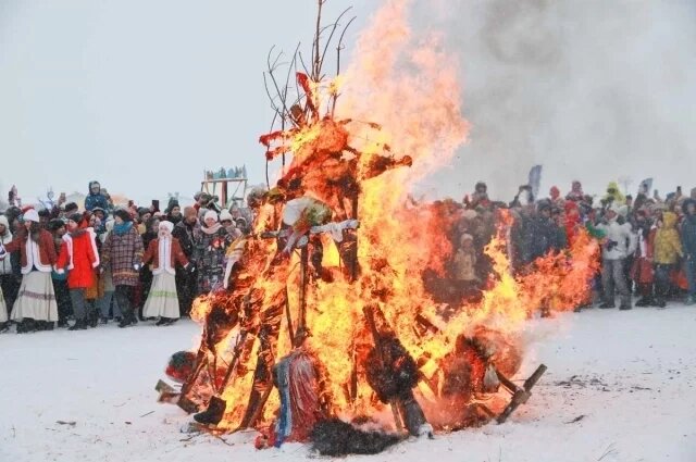    Зачем жгут чучело на Масленицу?