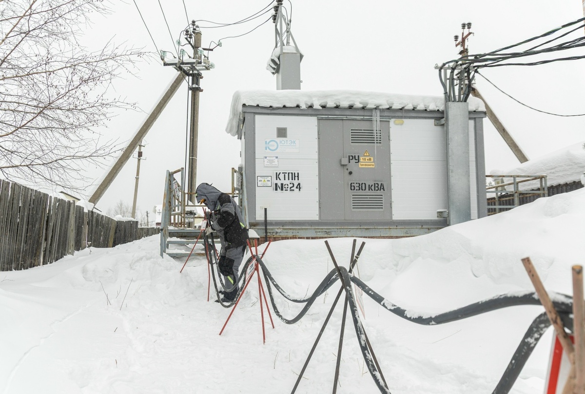    В Сургуте энергетики прошли тренировку по ликвидации аварийной ситуации на объектах электроснабжения
