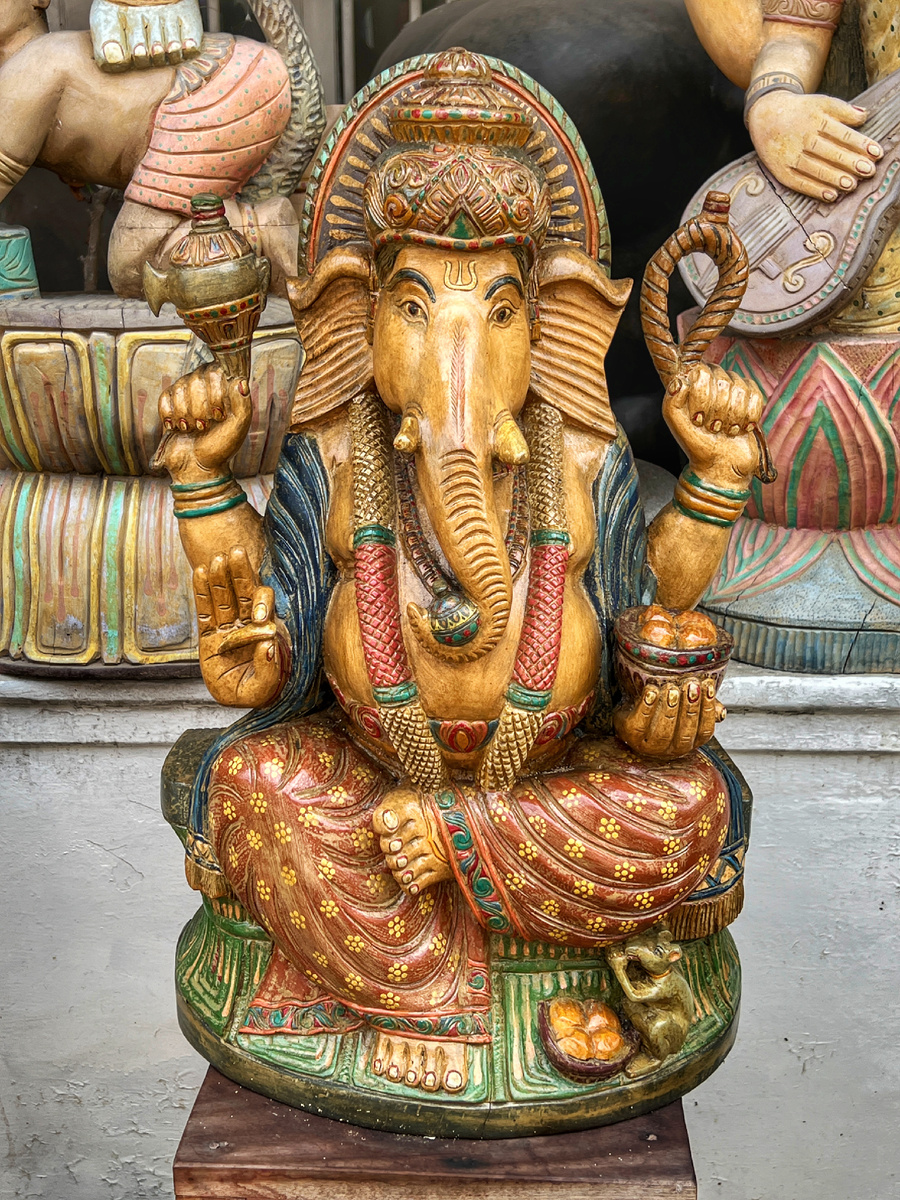 Статуэтка из Галле, Шри-Ланка. Фото автора 