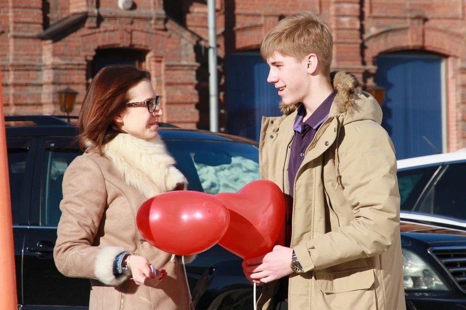   Погода шепчет, что сидеть дома нельзя в праздники! Олег УКЛАДОВ