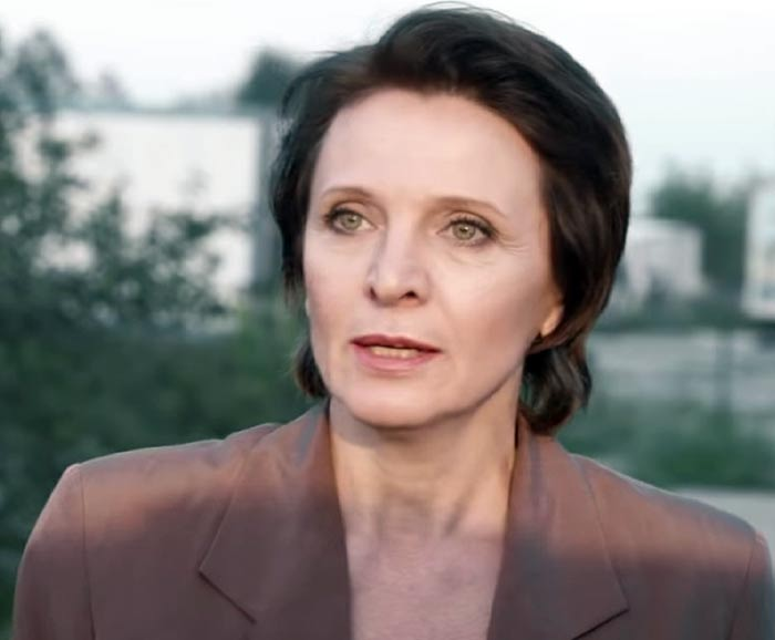 Елена Войновская https://stuki-druki.com/biofoto3/elena-voynovskaya-moskva-tri-vokzala.jpg