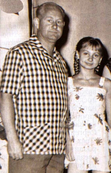 Лариса с папой. 