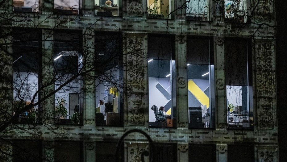    Стоимость аренды рабочего места в сервисных офисах Петербурга достигла 25 тыс. рублей Автор фото: Тихонов Михаил