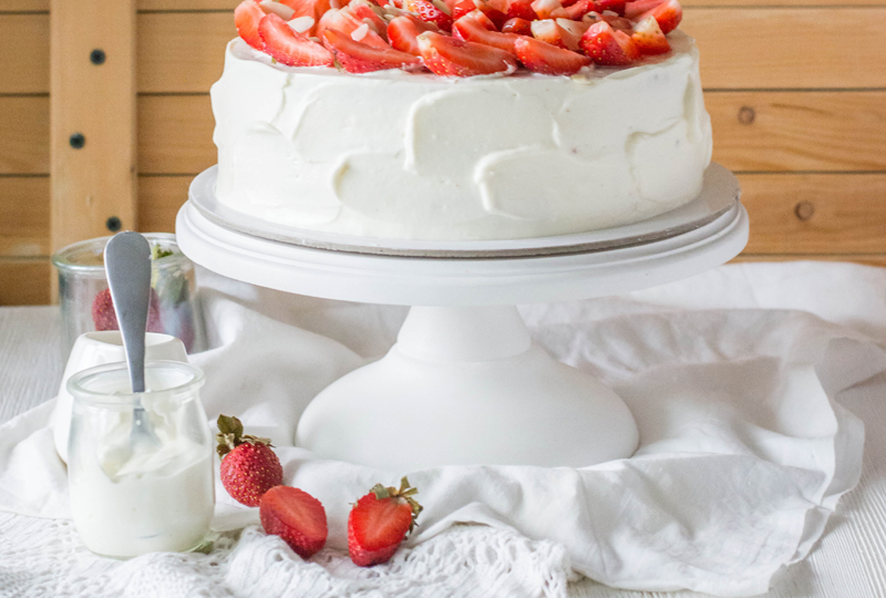 Сметанный торт — доступные продукты и простая техника