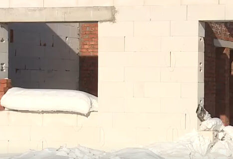     В пригороде Красноярска 7 семей остались без жилья и денег