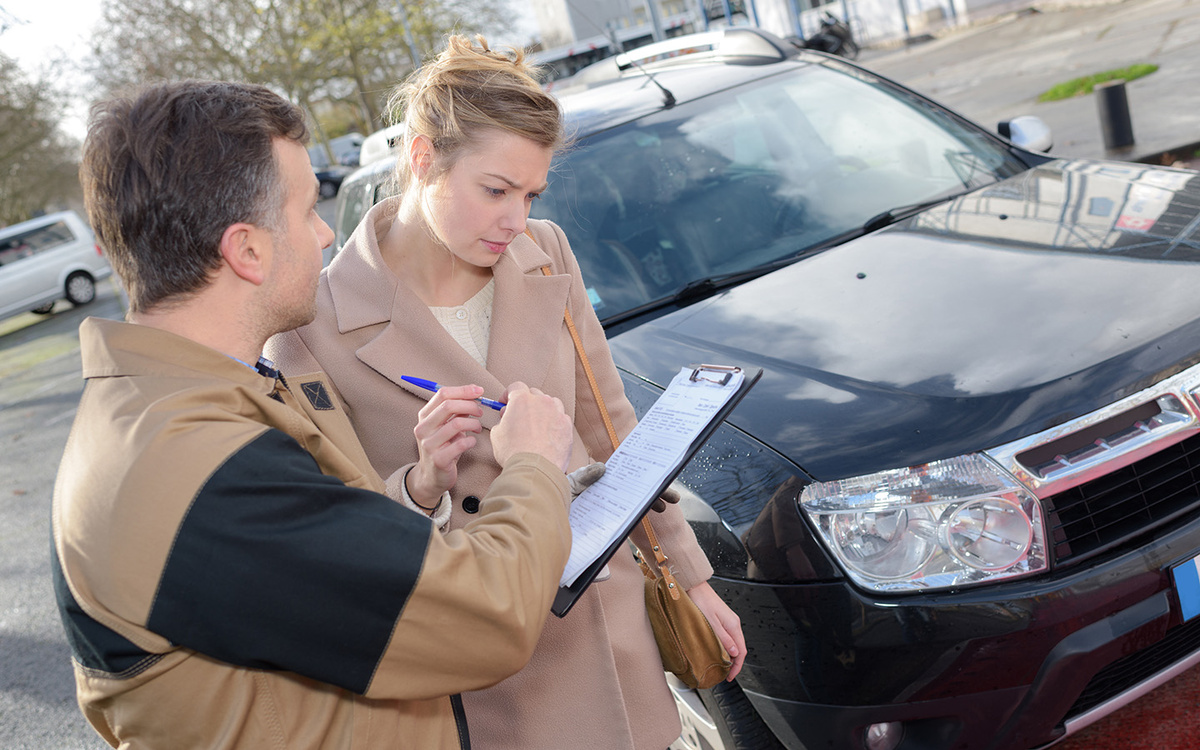 ALPA PROD / Shutterstock / FOTODOM📷Соглашение о разделе имущества. Это документ, в котором фиксируют, кому какое имущество достанется, и размер компенсации