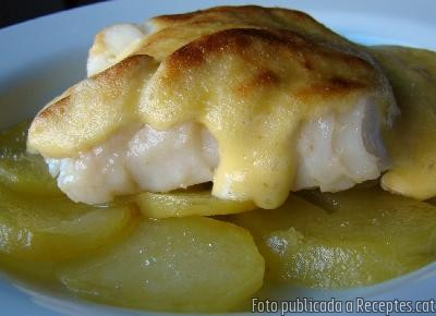 Источник: https://www.receptes.cat/recepta9172/rap_amb_muselina_d_all_i_patates