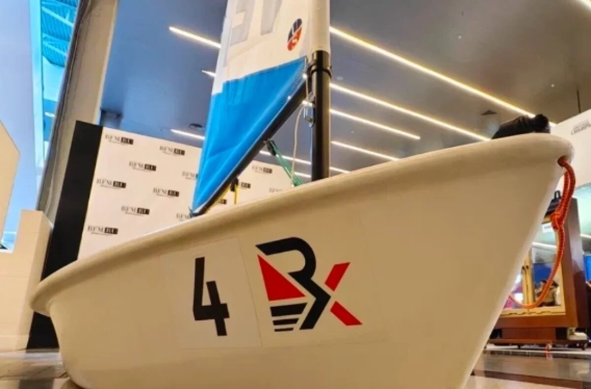    В Новосибирске запустили серийное производство детских парусников