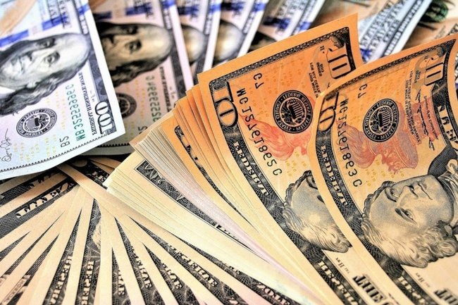 Если доллар будет привлекателен, все к нему вернутся – Песков