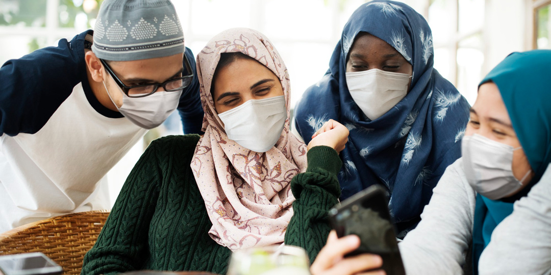 С 1 марта мигранты не смогут работать продавцами и курьерами на юге России