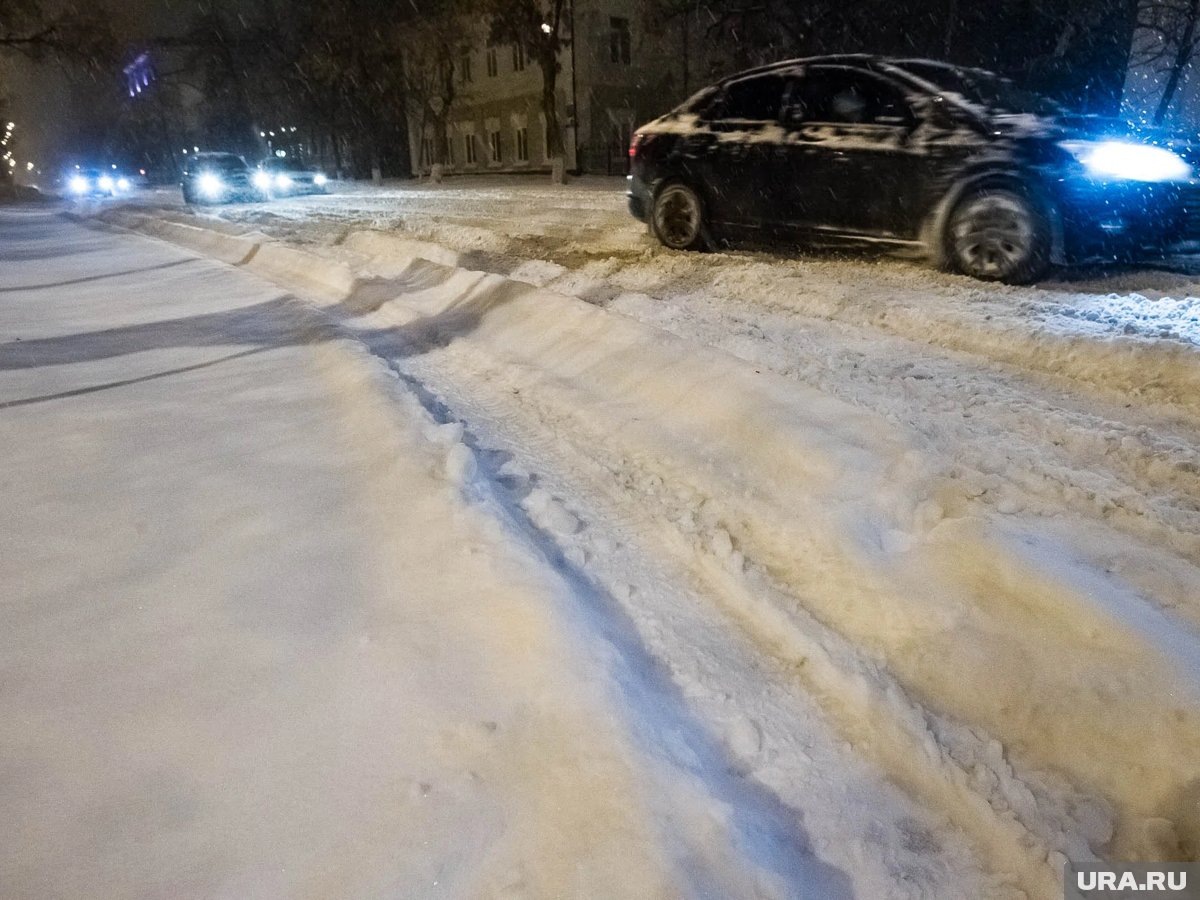     «Ничейную» улицу не чистят от снега и не убирают мусор (архивное фото)