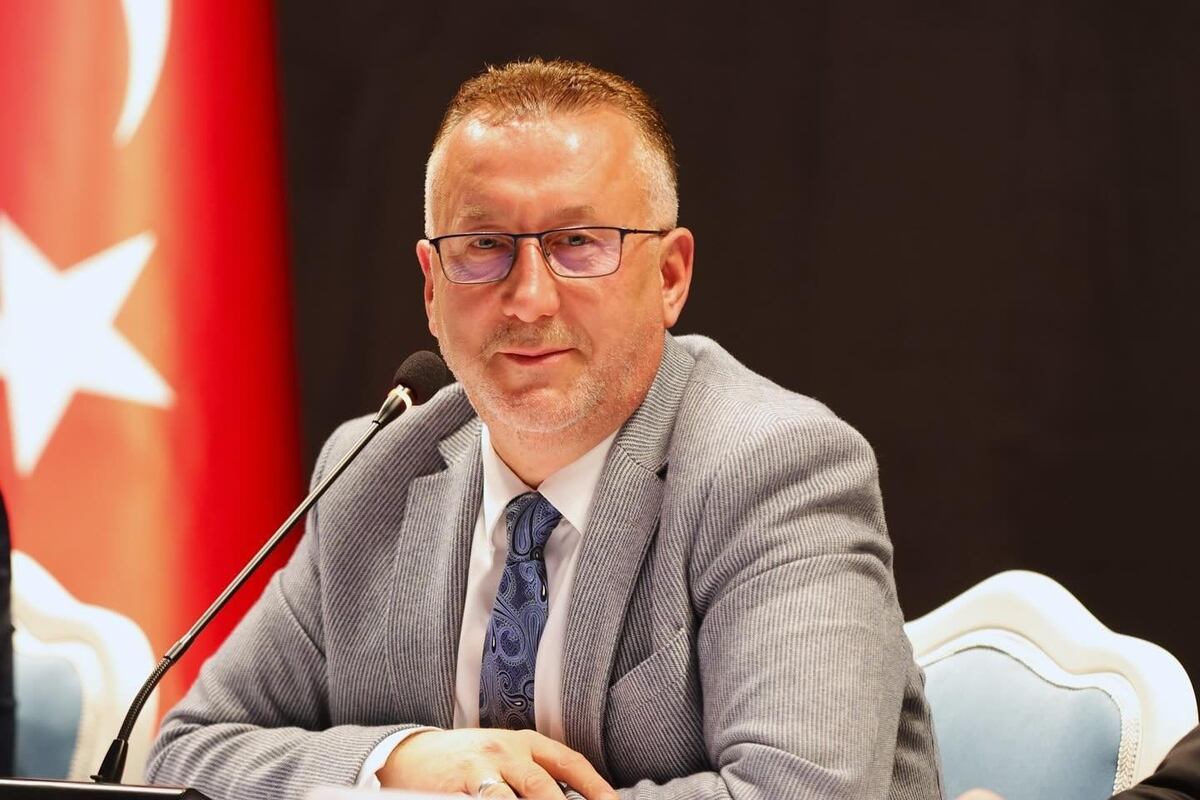 Герой скандала Мутлу Ишиксу 