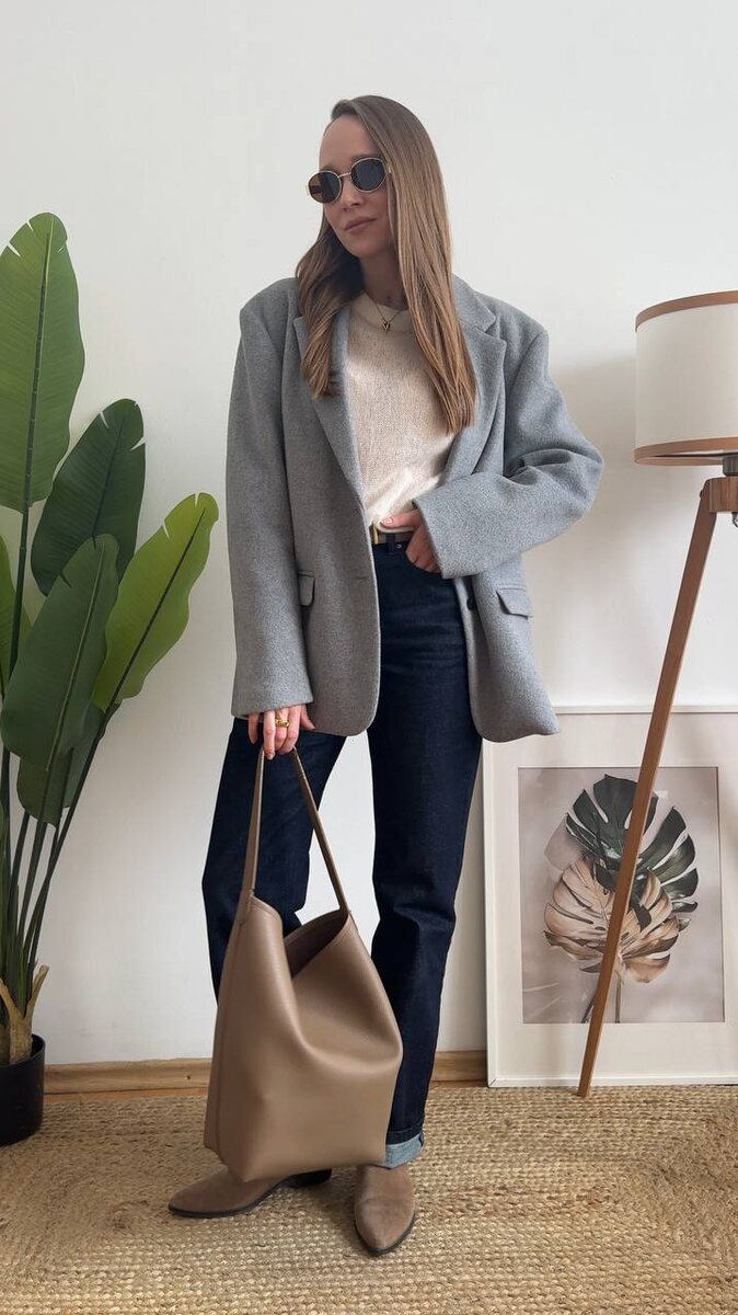 ДЖЕМПЕР C WILDBERRIES В ОБРАЗЕ