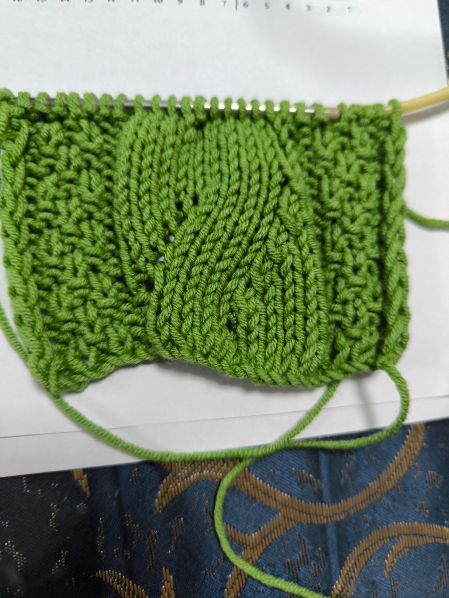 Образец уже с учётом исправления, нитка обалденная. 