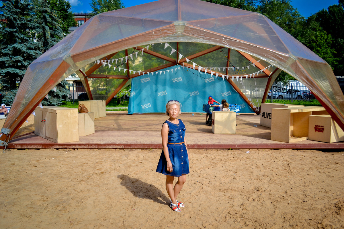 Купольный шатер выглядит великолепно. И для парков - зон мастер-классов подходит идеально. Но годится ли он для дома? Вот в чем вопрос