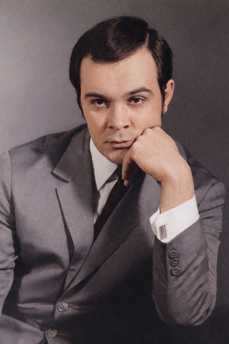 Муслим Магомаев