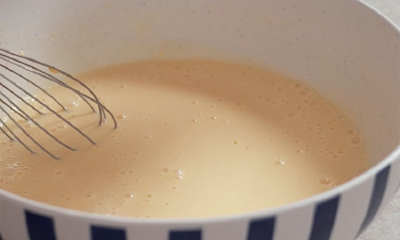 Блинчики с курицей и грибами: нежность в каждом разрезе — рецепт на все случаи жизни