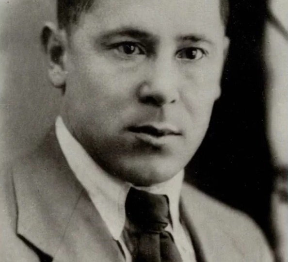 «Умирая, не умрет герой». К 120-летию со дня рождения поэта Мусы Джалиля