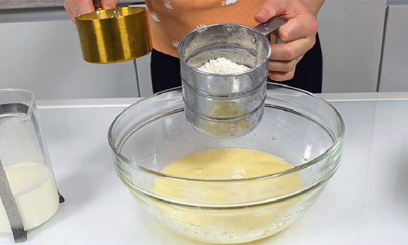 Деревенские налистники с творогом: вкус детства в каждом тонком слое