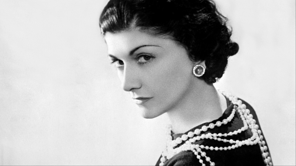 https://www.yahoo.com/entertainment/coco-chanel-unbuttoned-director-making-140000962.html