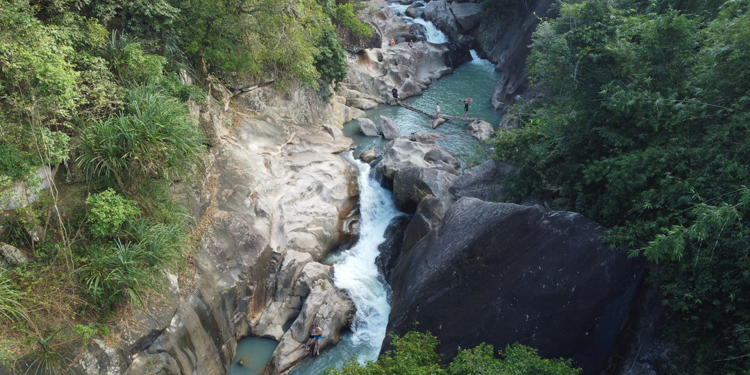 Торжество природы в зоне экотуризма Ба Хо возле Нячанга