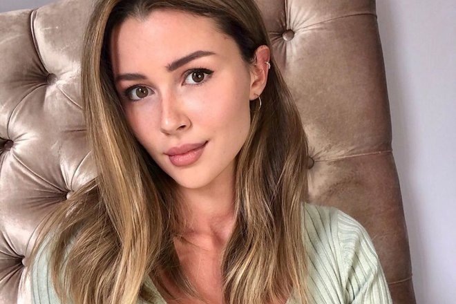 Анна Заворотнюк 