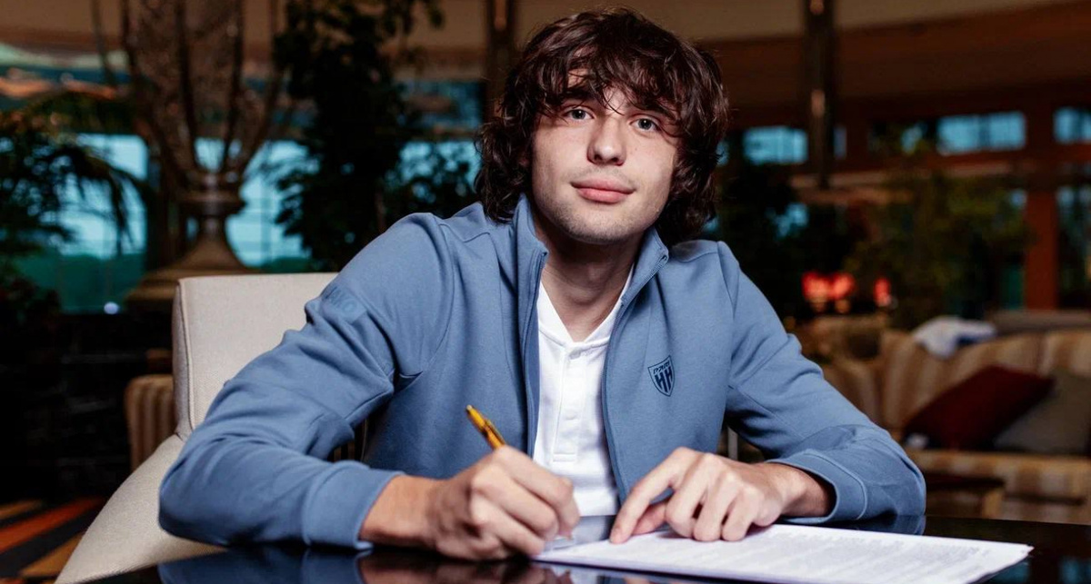    фото ФК "Пари Нижний Новгород"