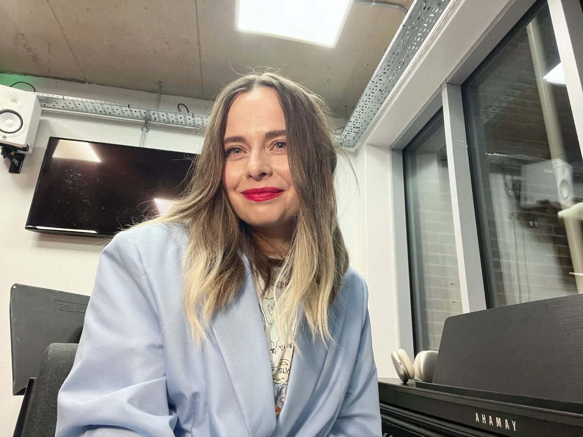 Юлия Кантонистова - вокалистка, музыкант, педагог, автор обучающих курсов вокала, MMus