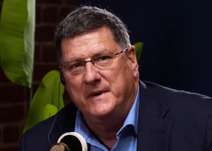 «Я бы не хотел быть их пилотом»: экс-разведчик Риттер рассказал, как Россия «выключила» американские B-2 и F-35