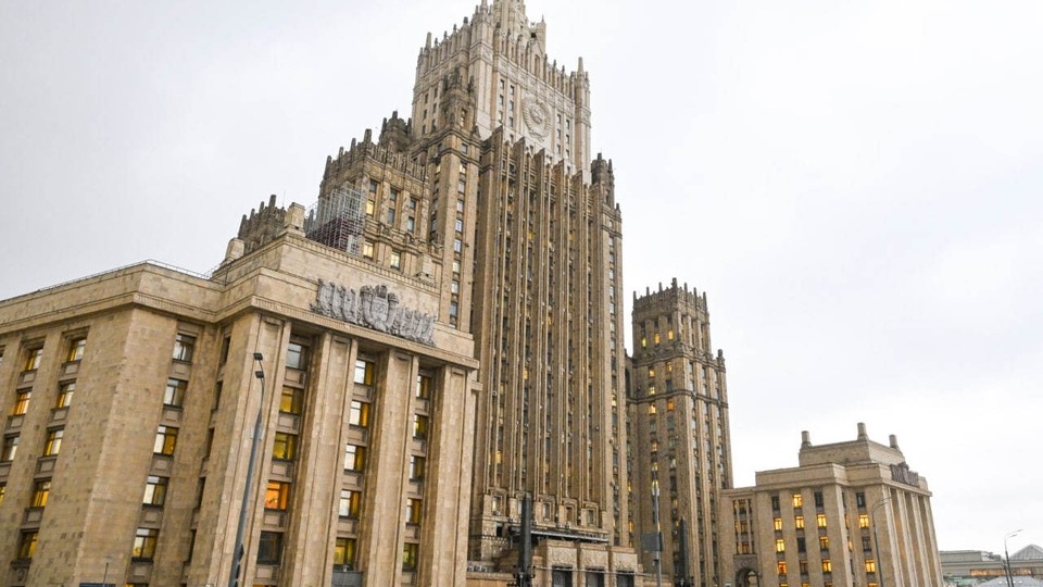 Россию на переговорах по Украине в Женеве представят не менее 15 человек