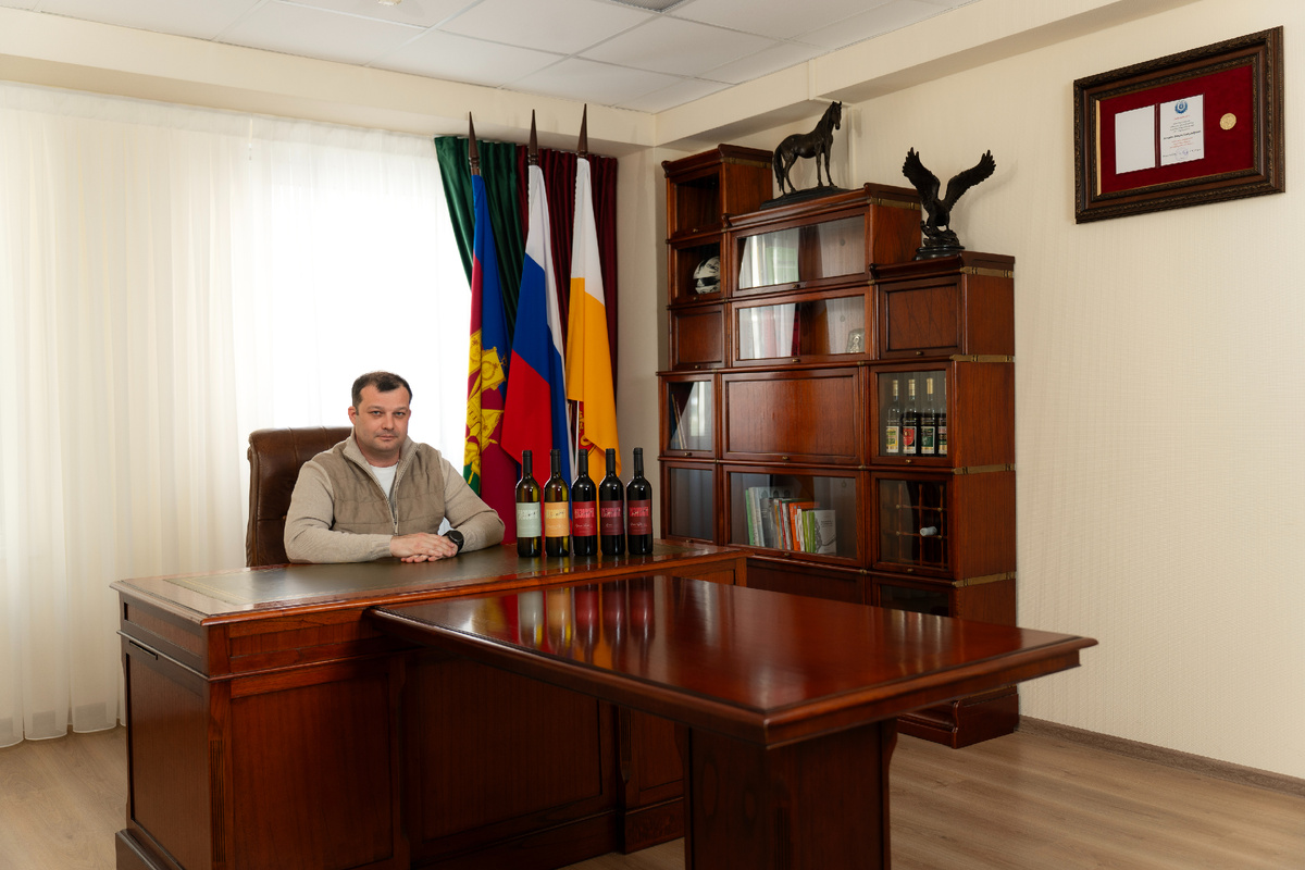 Алексей Батагов — основатель торговой марки «Позовите сомелье»